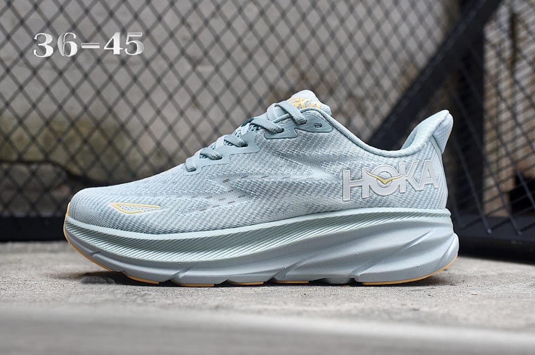 HOKA Clifton 9 'Cloud Blue'