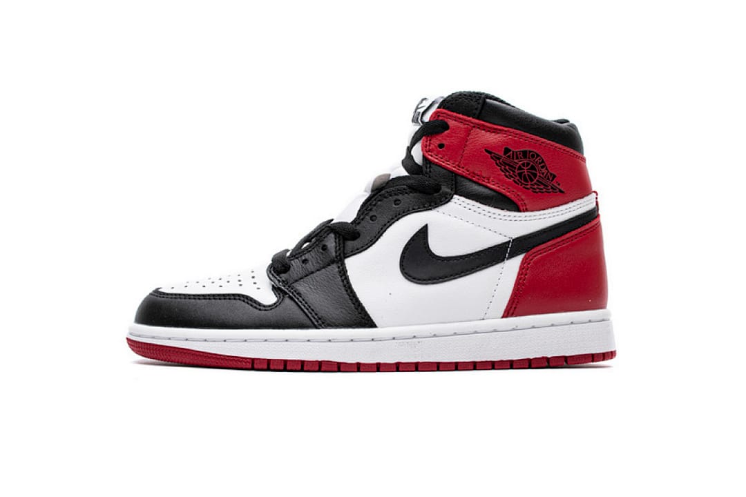 Air Jordan 1 High OG Black Toe (Colorway 4)