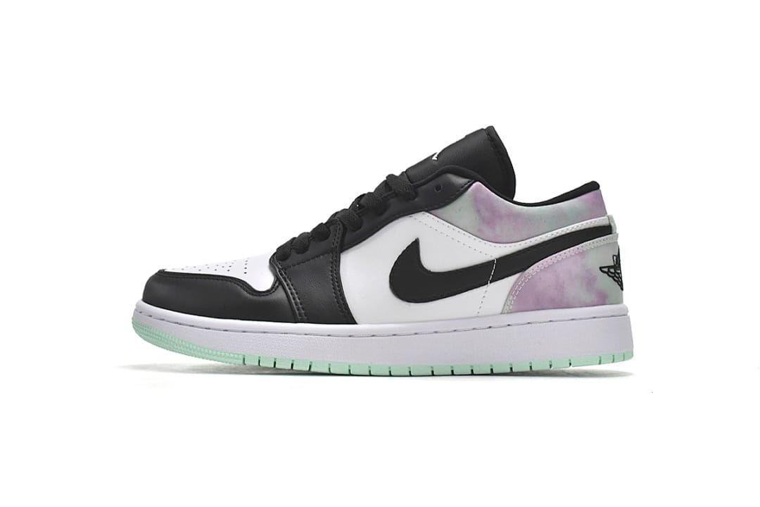 Air Jordan 1 Low SE Tie Dye