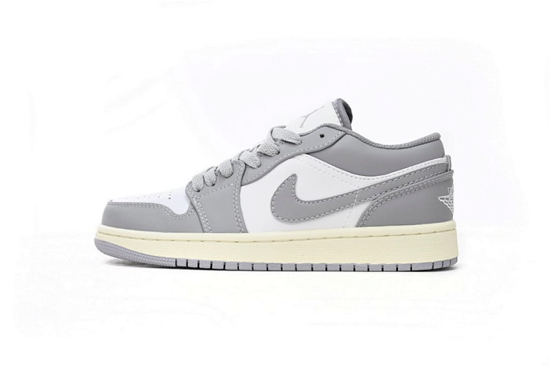 Air Jordan 1 Low Retro Grey