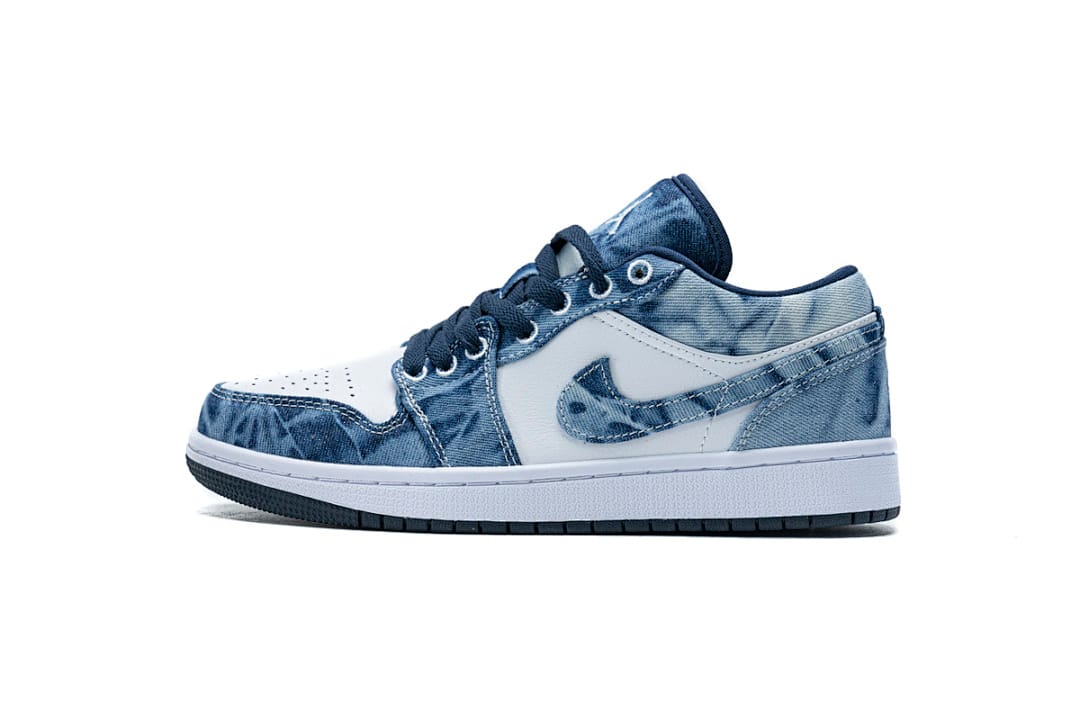 Air Jordan 1 Low SE Washed Denim