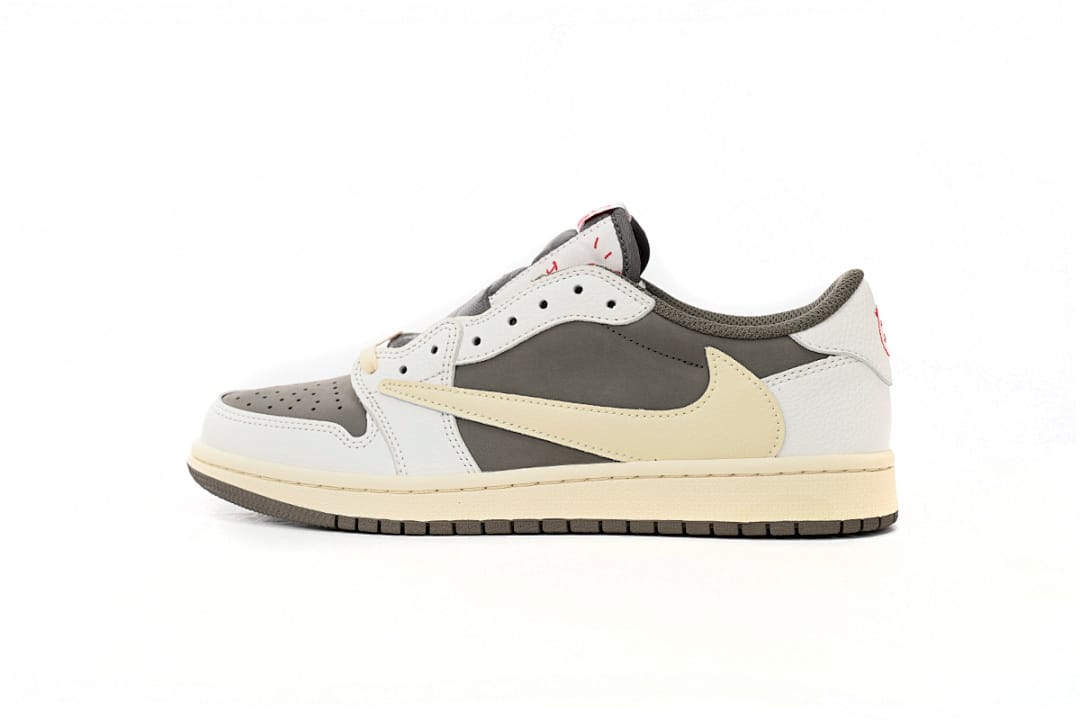 Air Jordan 1 Low Reverse Mocha
