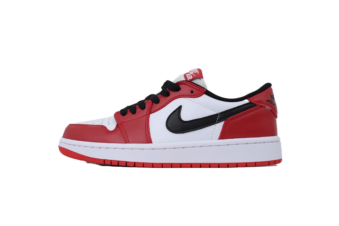 Air Jordan 1 Low Help Chicago