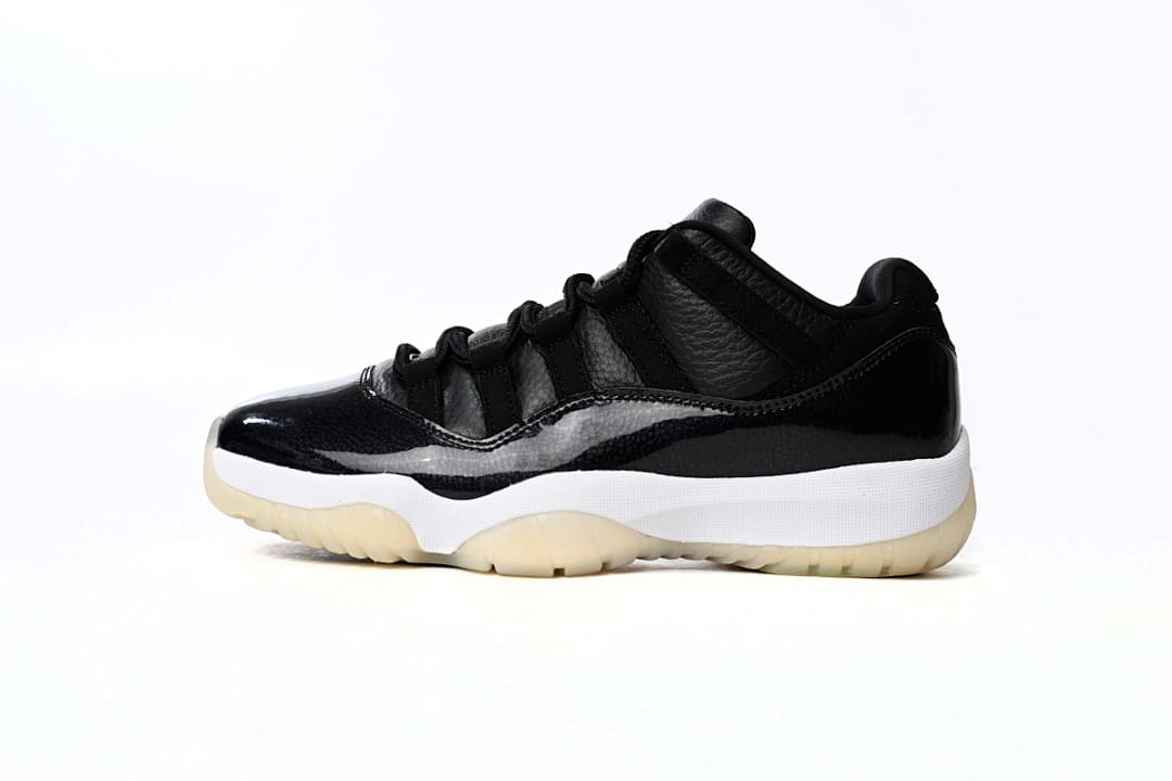 Air Jordan 11 Retro Low x OFF White Low 72-10 (Colorway 3)