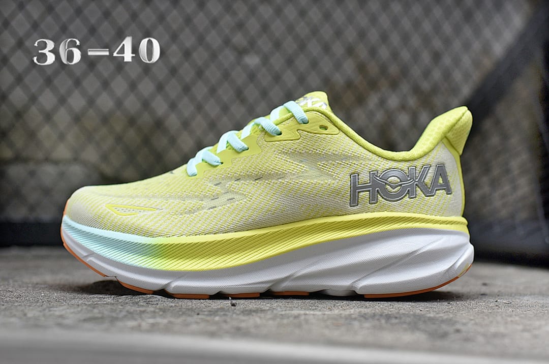 HOKA Clifton 9 'Yellow'