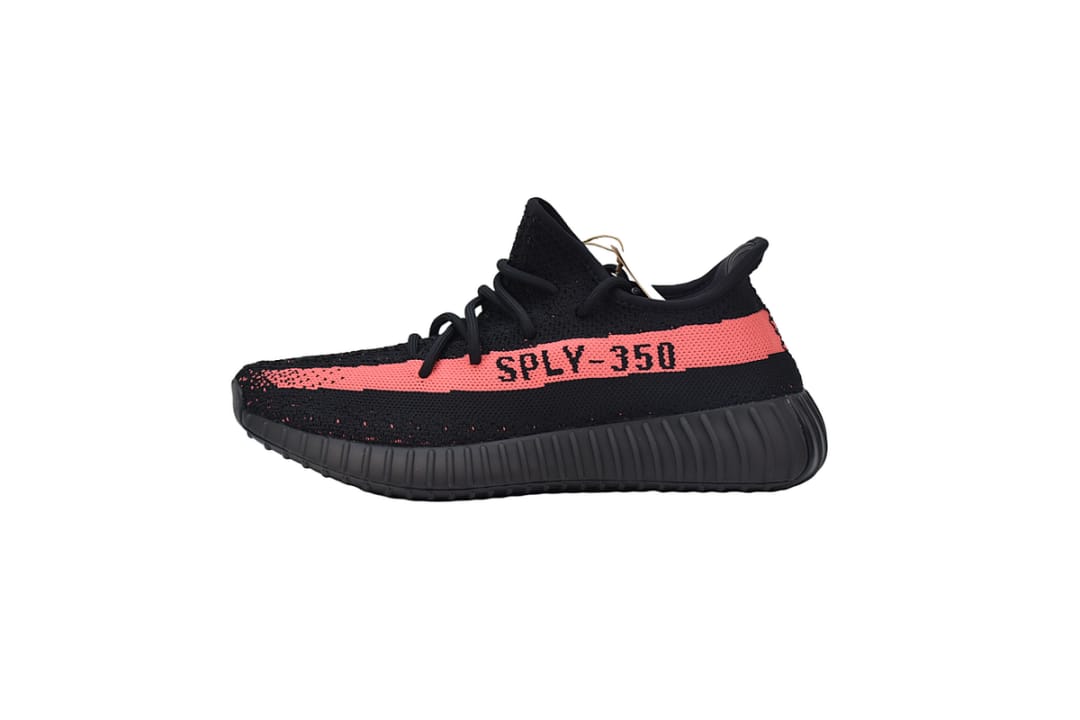 Yeezy Boost 350 V2 OG Core Black Red