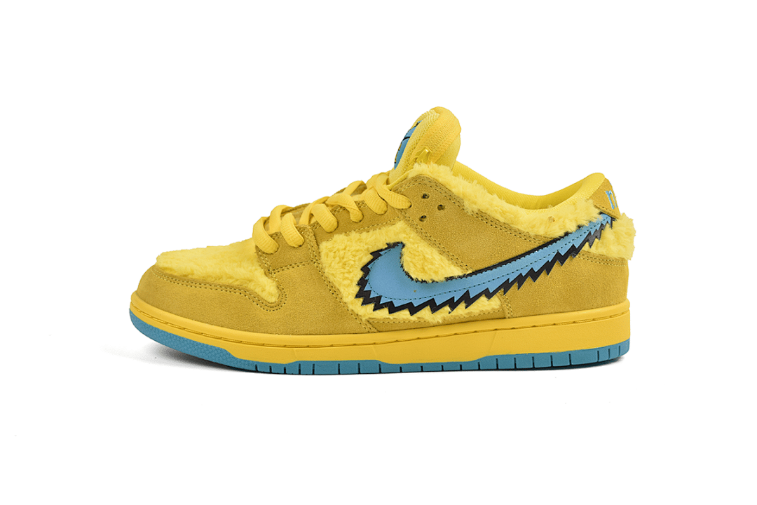 Nike Dunk Low SB OG Edition Yellow Bear