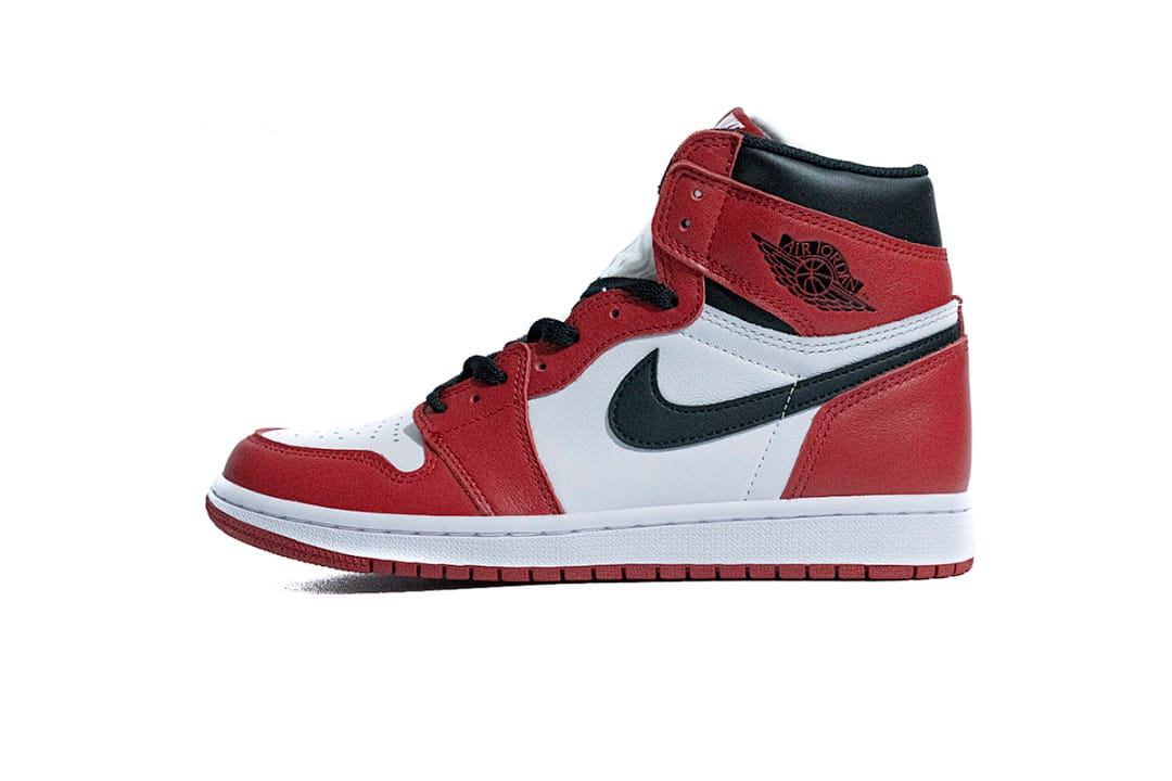 Air Jordan 1 High OG Chicago (Colorway 6)