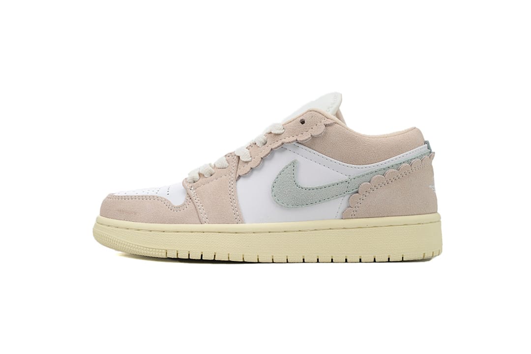 Air Jordan 1 Low GS Pink