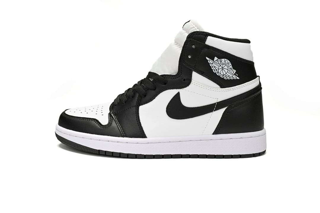 Air Jordan 1 Retro  High OG Black White (Colorway 2)