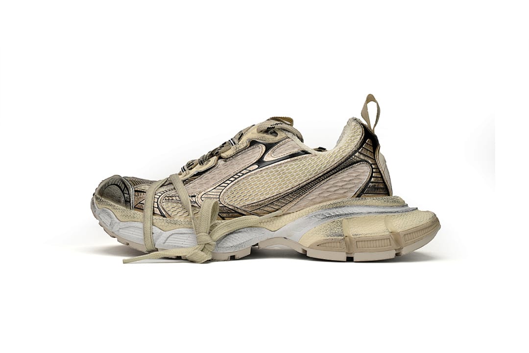 Balenciaga 10th Gen Distressed Pla Tinum