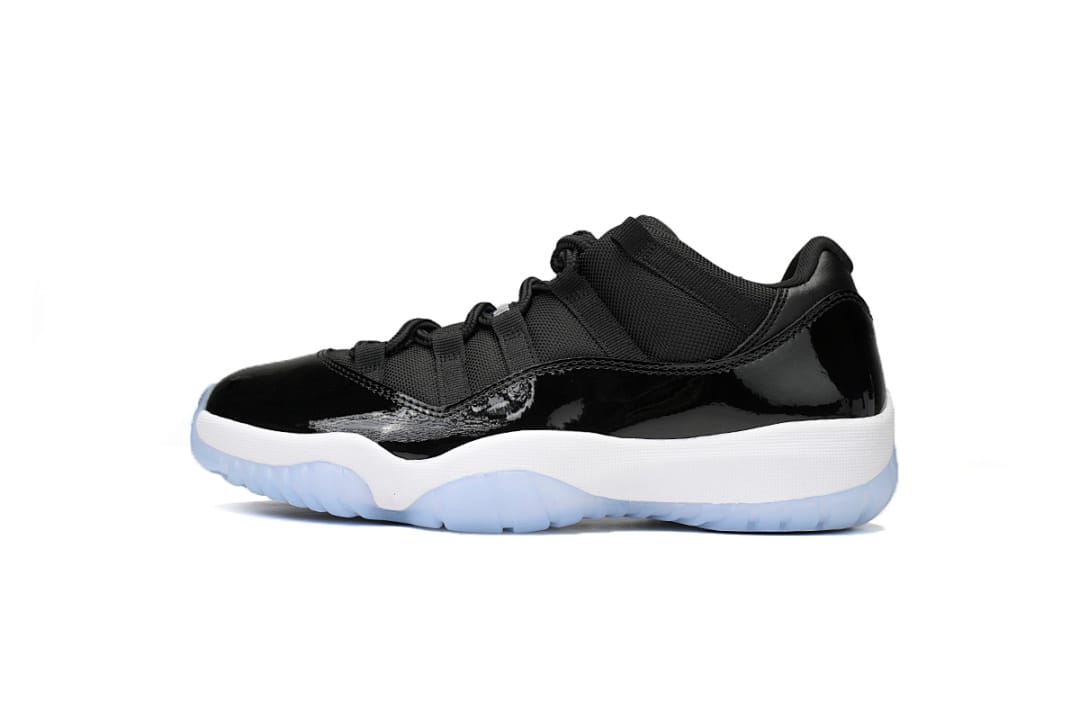 Air Jordan 11 Retro Low x OFF White White/Midnight Navy (Colorway 4)