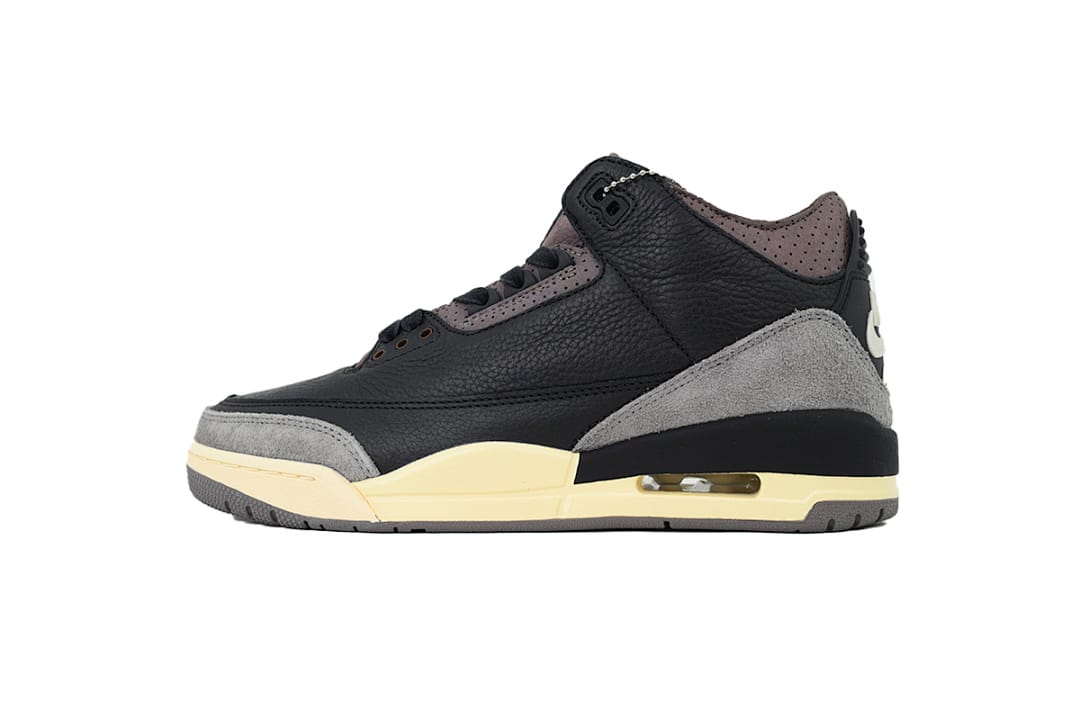 Air Jordan 3 OG Black