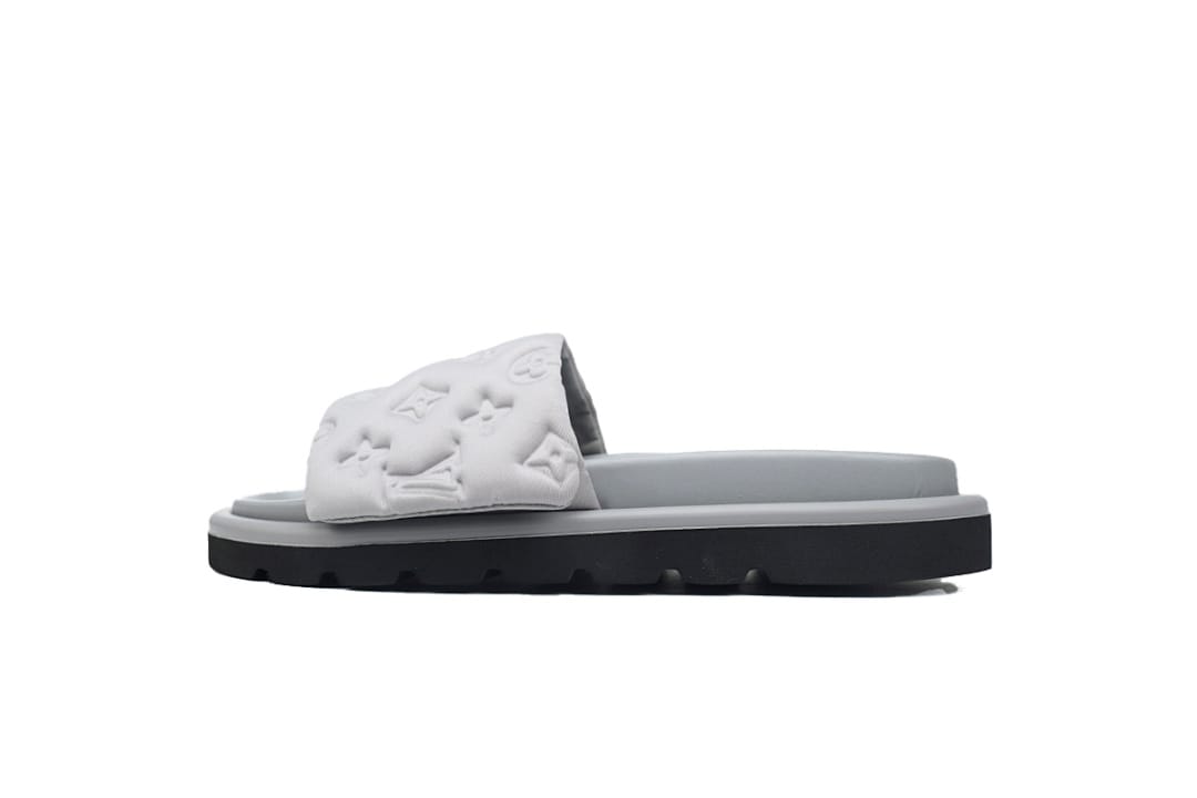 Louis Vuitton LV Velcro Pool Pillow Comfort (Colorway 2)