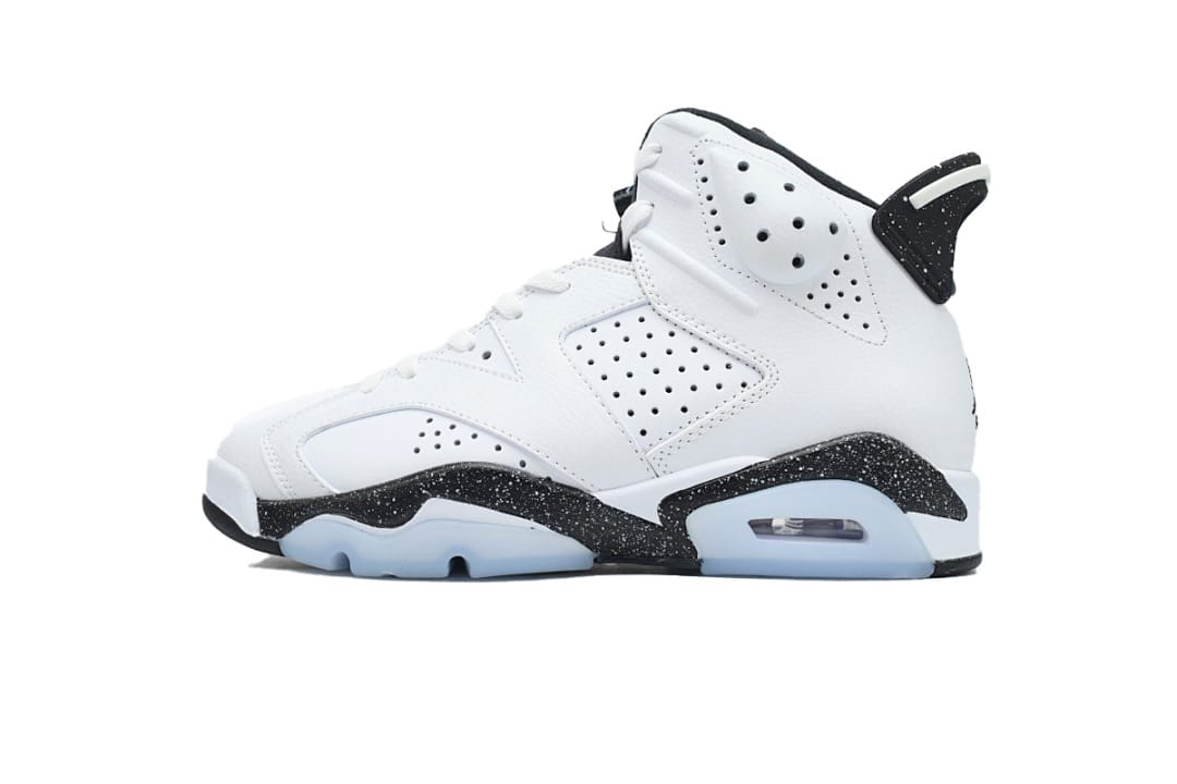 Air Jordan 6 Essential Reverse Oreo