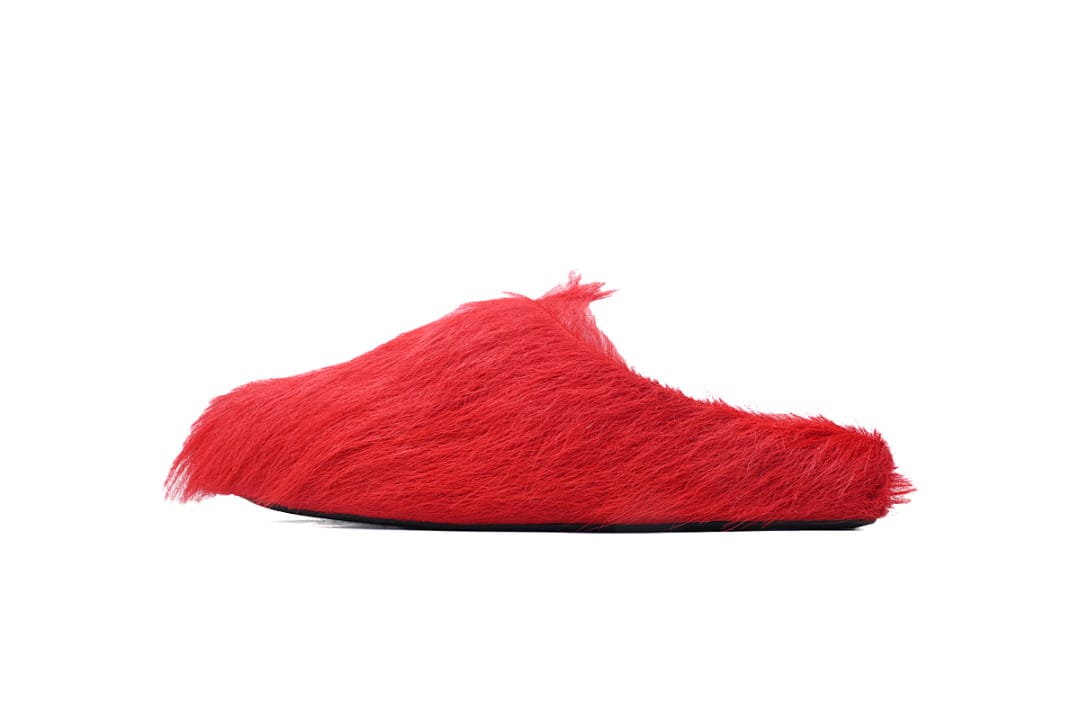 Marni Furry Red Fussbett