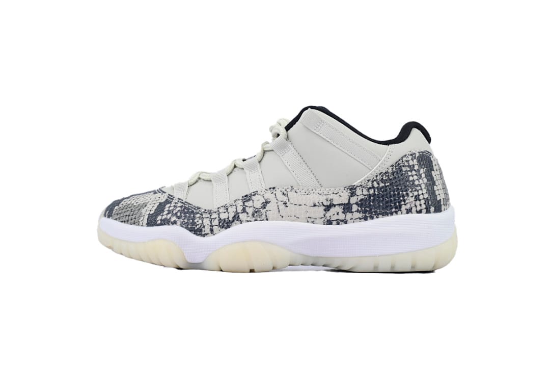 Air Jordan 11 Retro Low x OFF White Low Light Bone Snakeskin