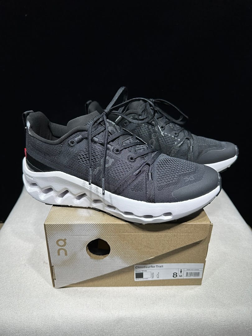 On Cloudsurfer Trail (Colorway 16)