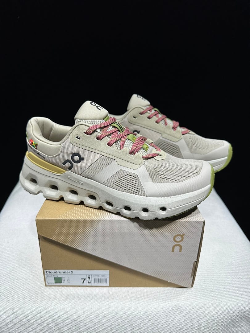 On Cloudrunner 2 (Colorway 10)
