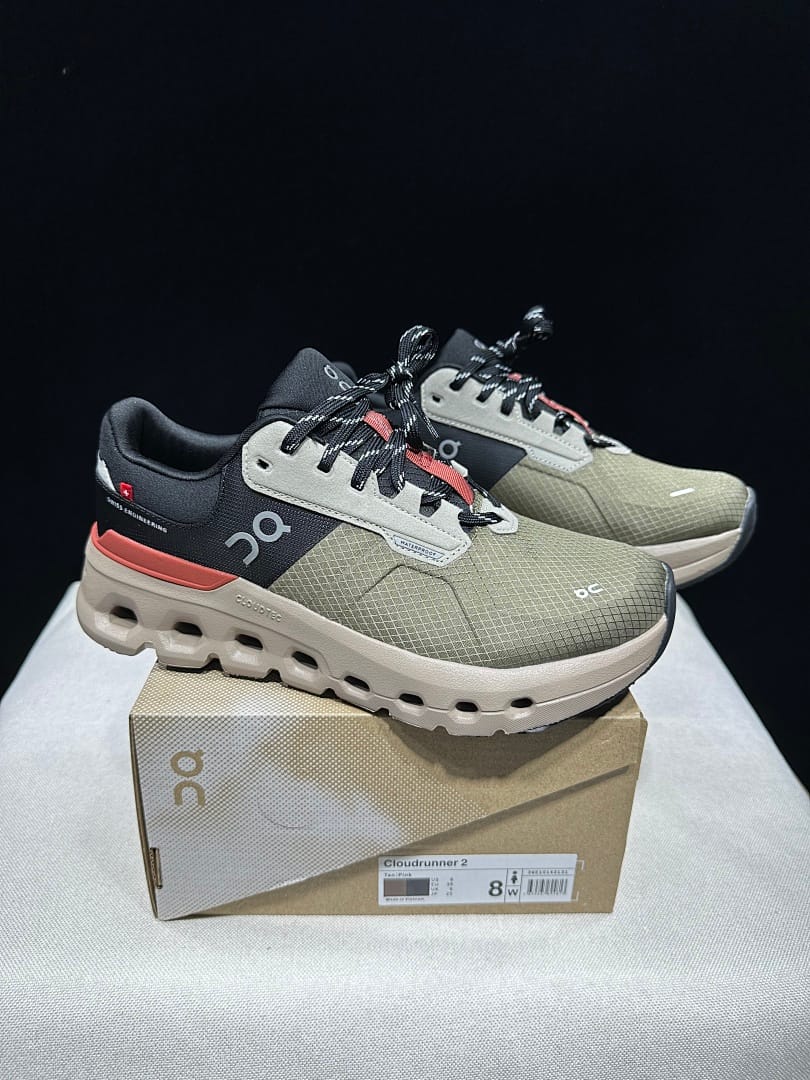 On Cloudrunner 2 (Colorway 9)