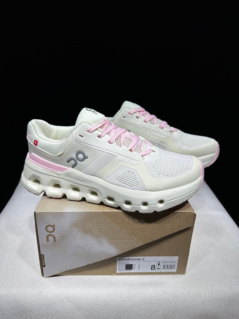 On Cloudrunner 2 'Moon Grey'