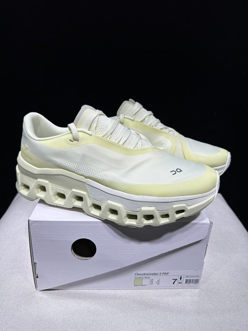 On Cloudmonster 2 'Cream'