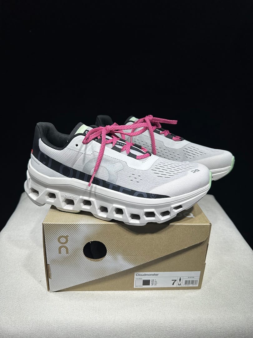 On Cloudmonster 'Mist White Black'