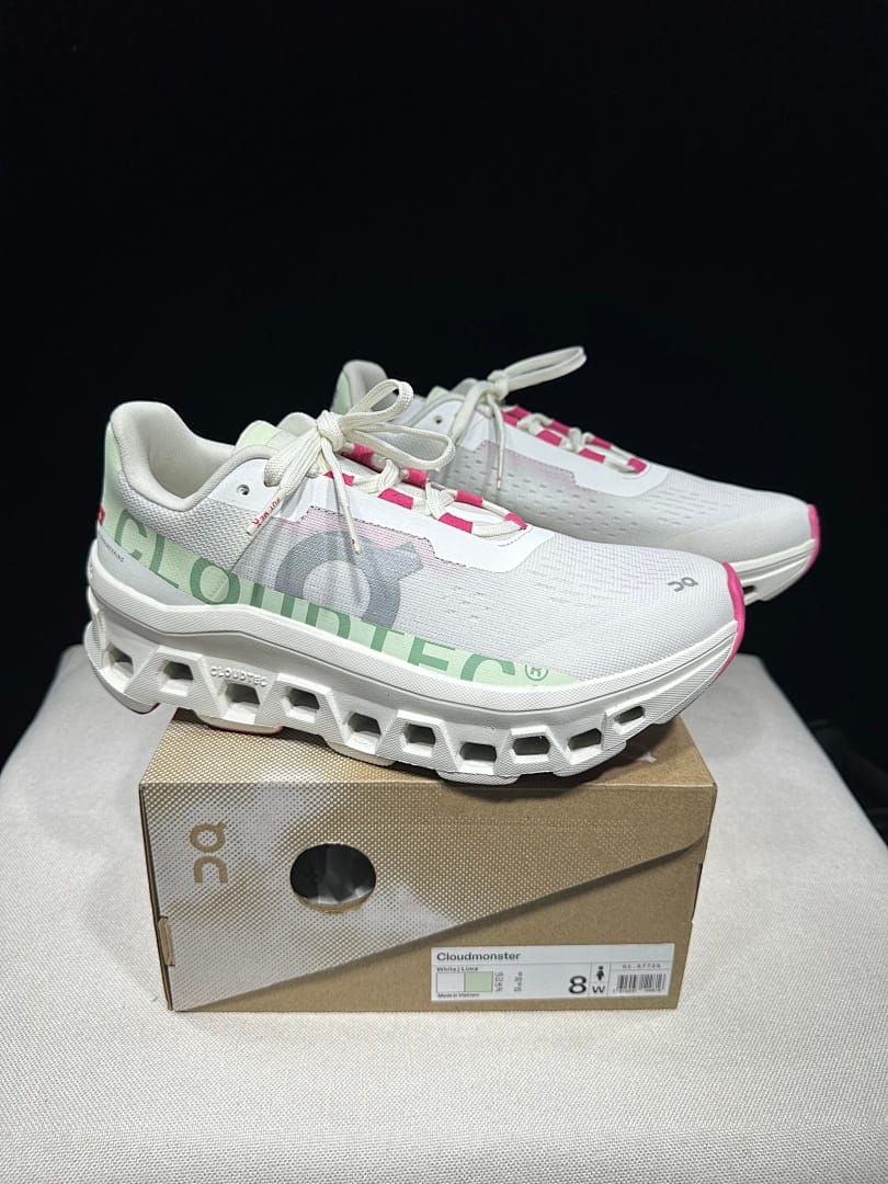 On Cloudmonster 'White Lima Bean Green'