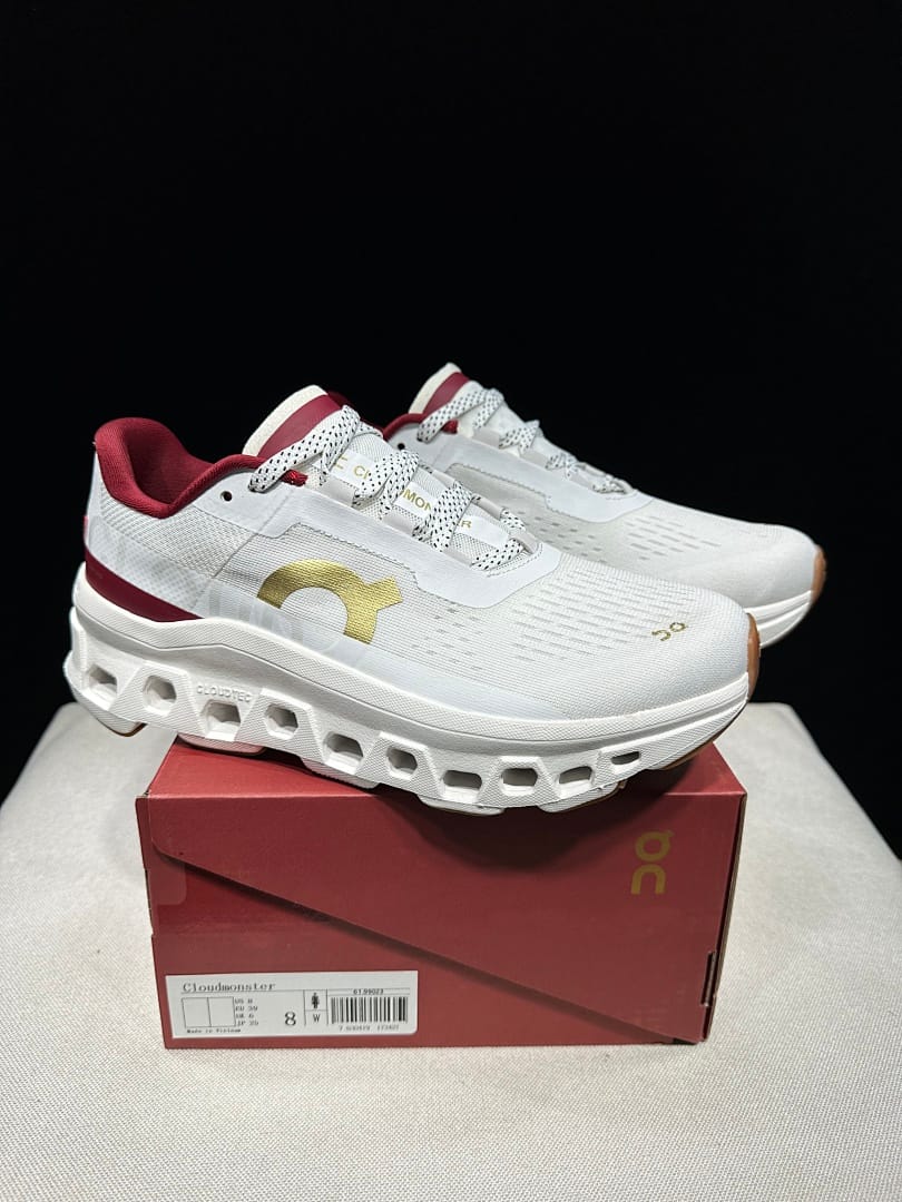 On Cloudmonster 'Year of the Snake Limited'