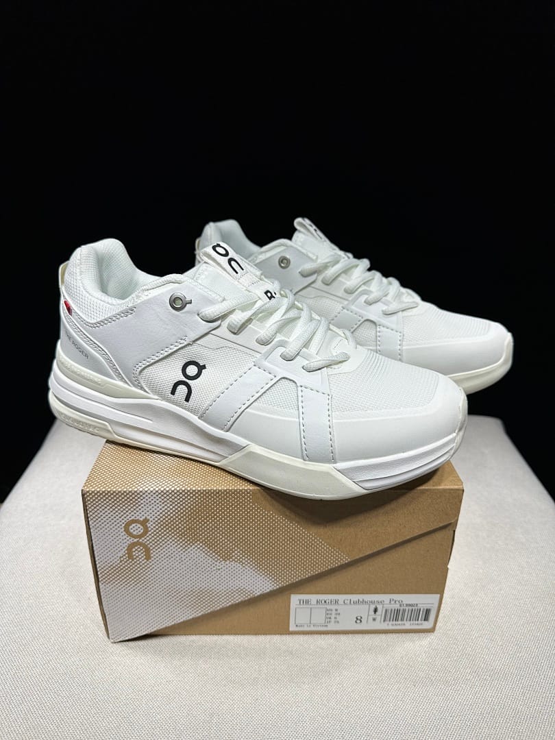 On THE ROGER Clubhouse Pro (Colorway 17)
