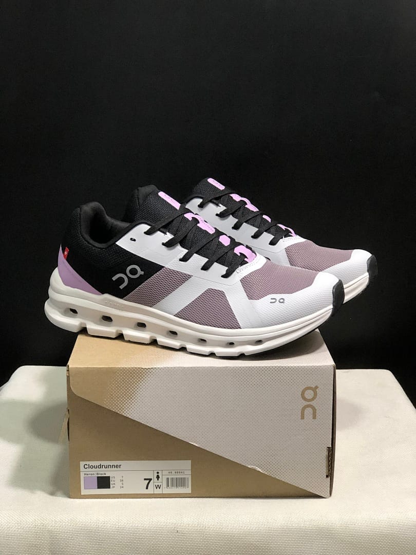 On Cloudrunner (Colorway 8)