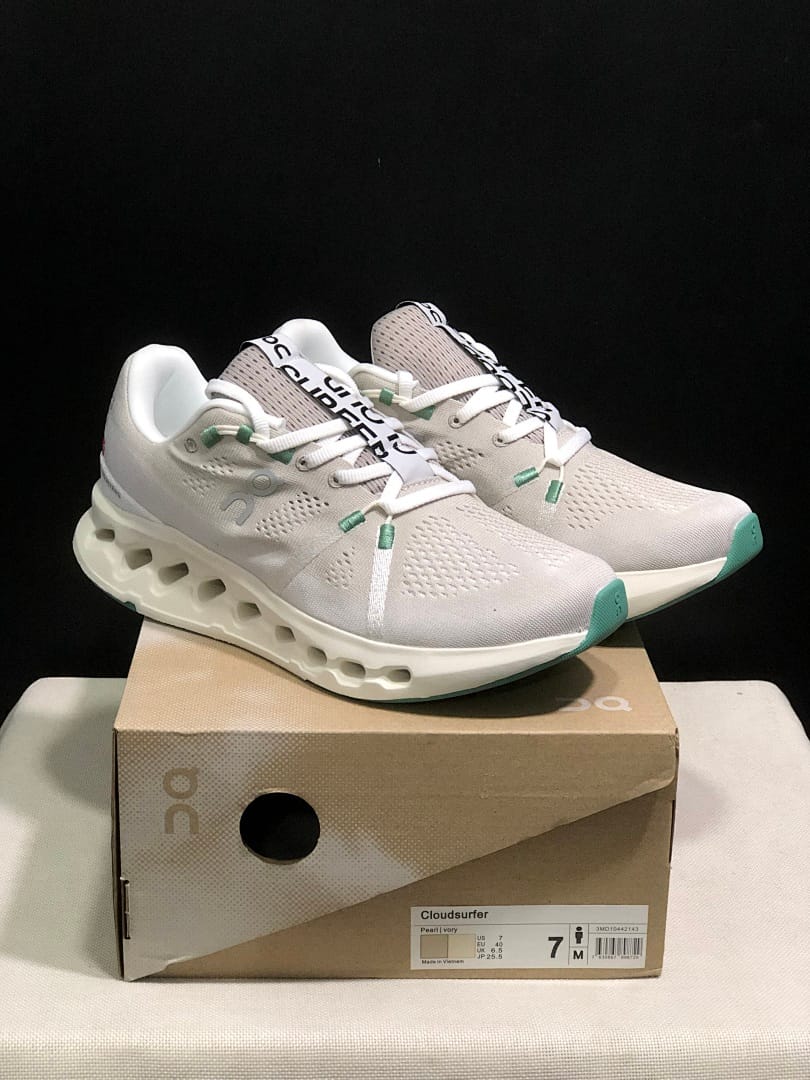 On Cloudsurfer 'Pearl White'
