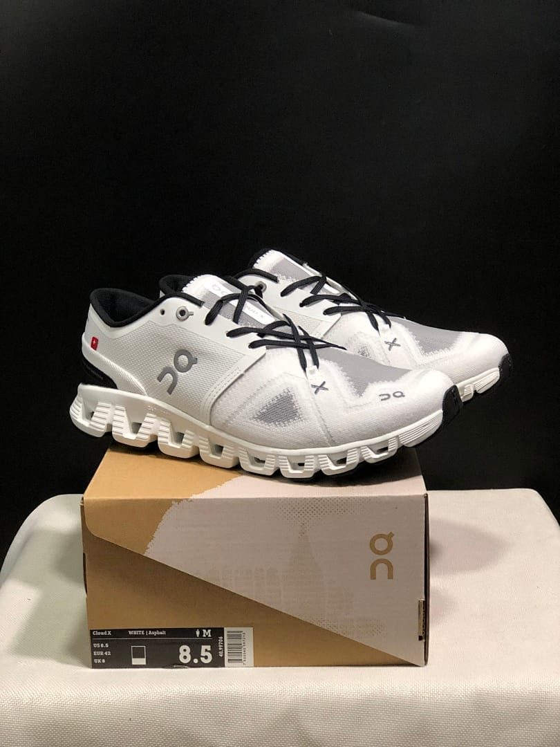 On Cloud X3 Shift 'White Black' (Colorway 2)
