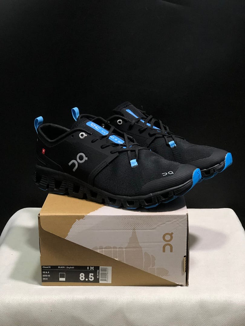 On Cloud X3 Shift (Colorway 10)