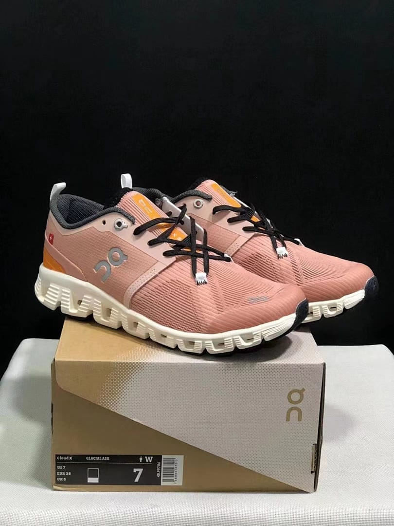 On Cloud X3 Shift (Colorway 4)