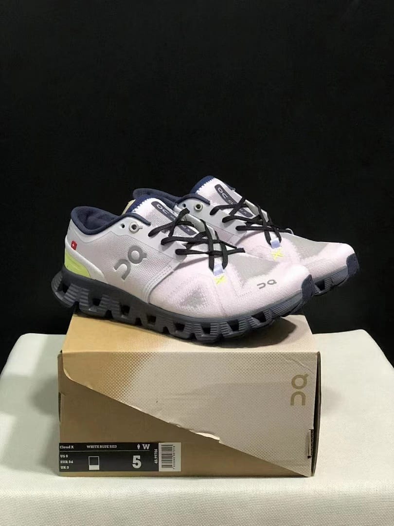 On Cloud X3 Shift (Colorway 3)