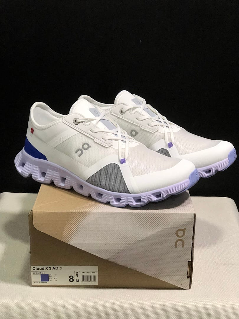 On Cloud X 3 Ad (Colorway 2)