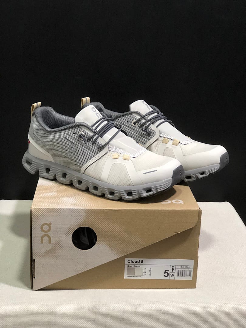 On Cloud 5 (Colorway 38)