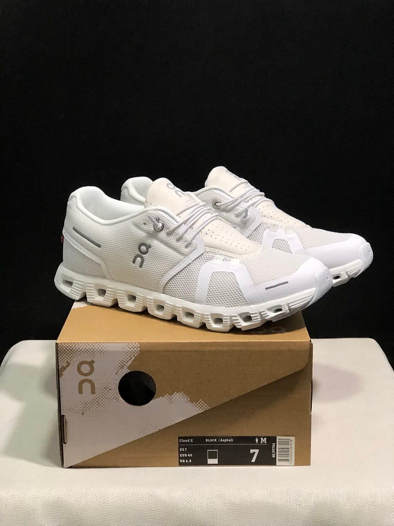 On Cloud 5 'Triple White' (Colorway 3)