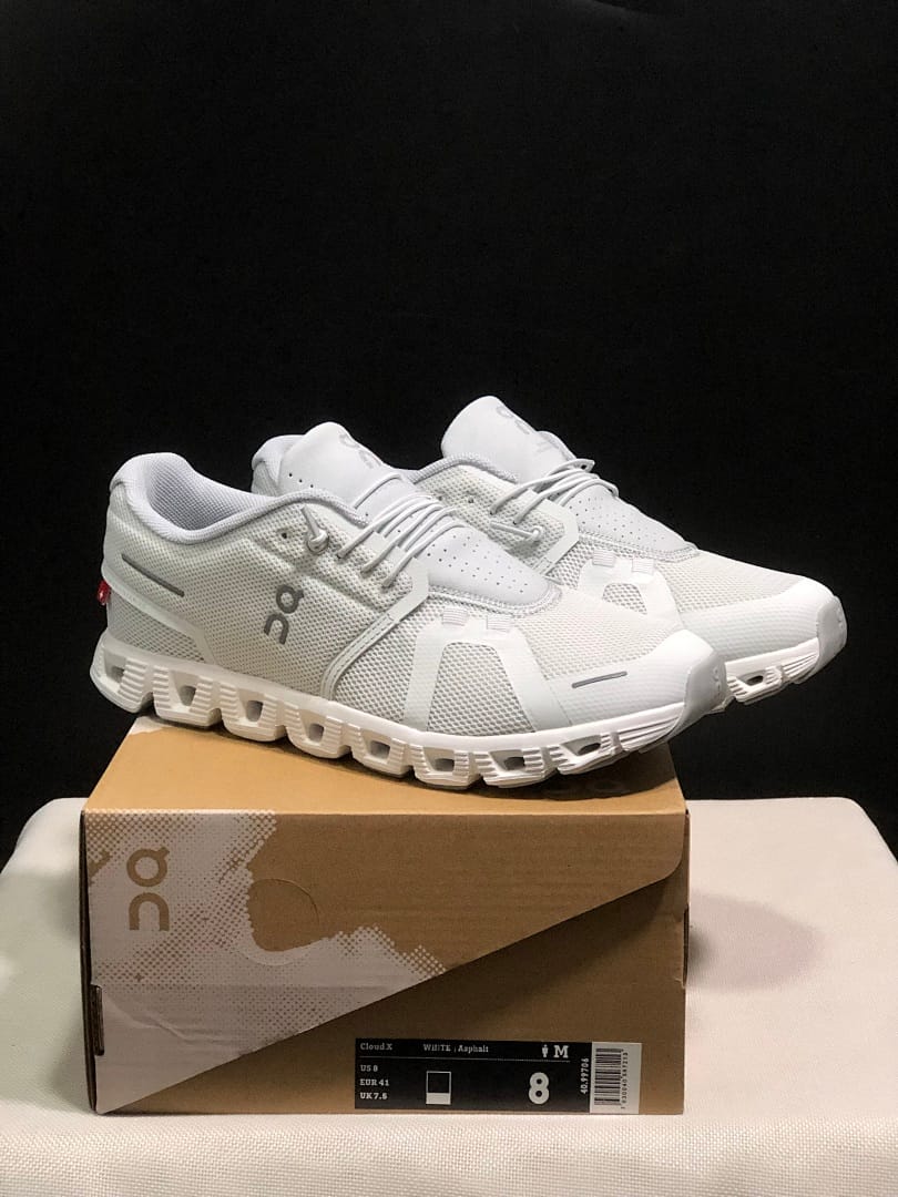 On Cloud 5 (Colorway 34)
