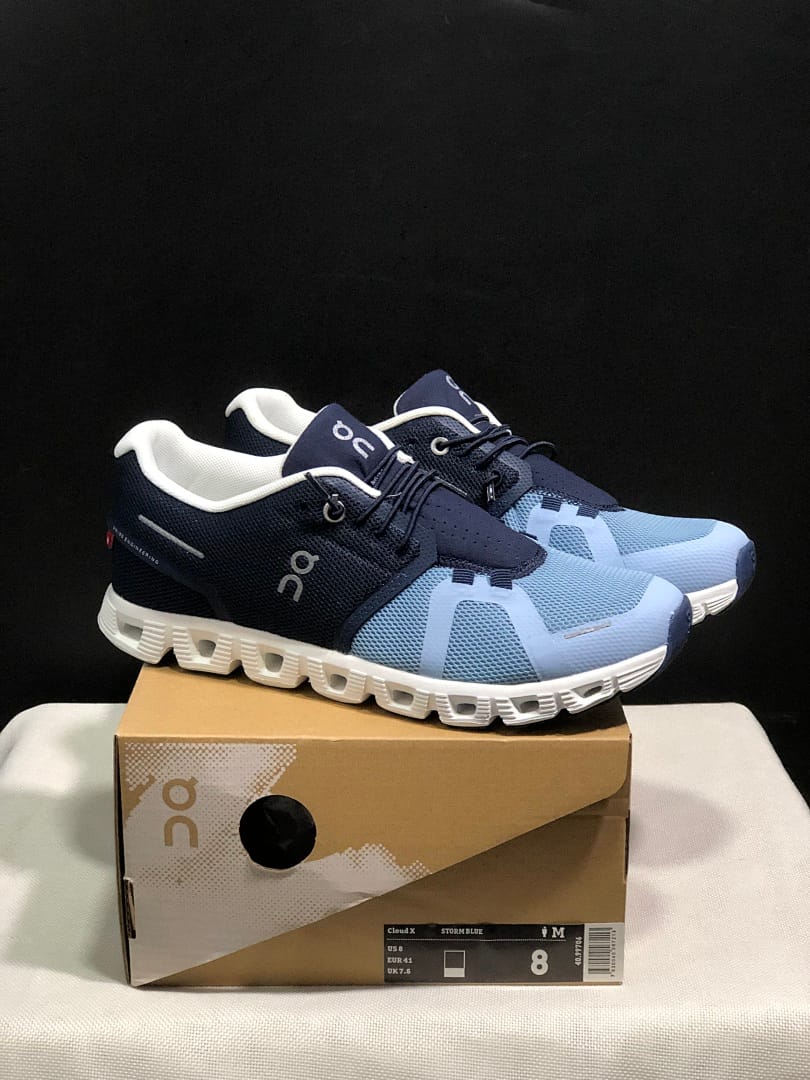On Cloud 5 (Colorway 31)