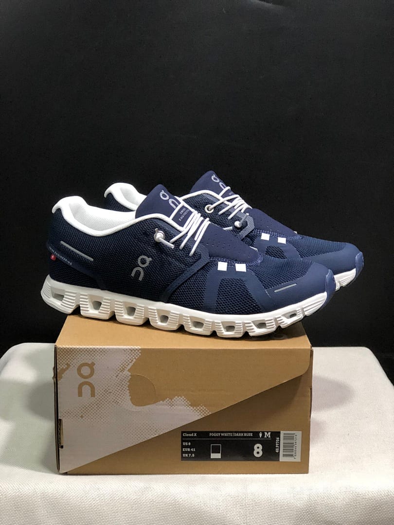 On Cloud 5 (Colorway 29)