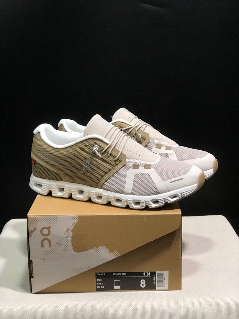 On Cloud 5 (Colorway 27)