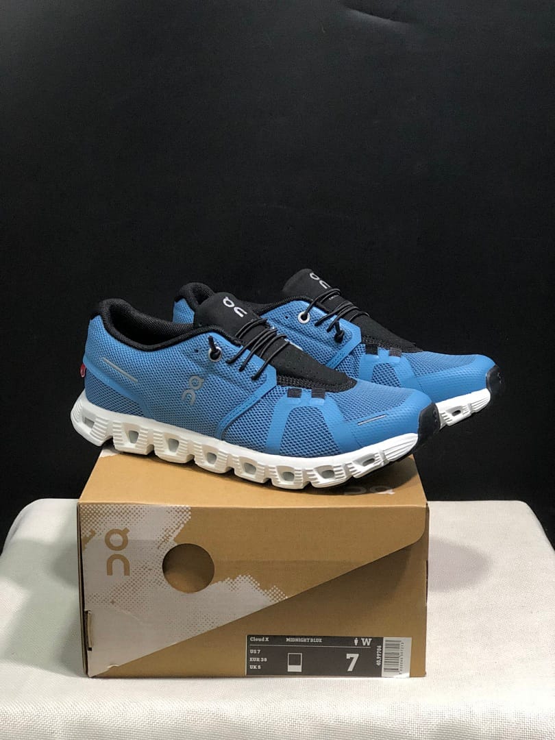 On Cloud 5 (Colorway 25)