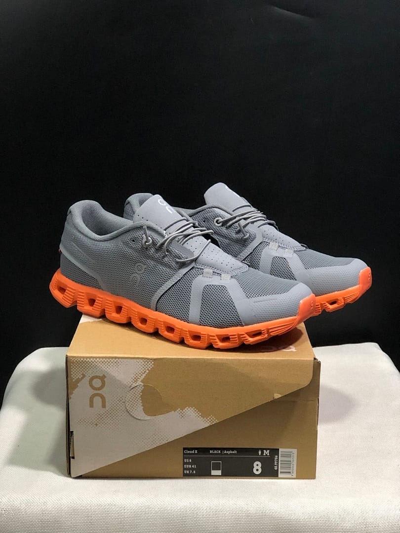 On Cloud 5 (Colorway 20)
