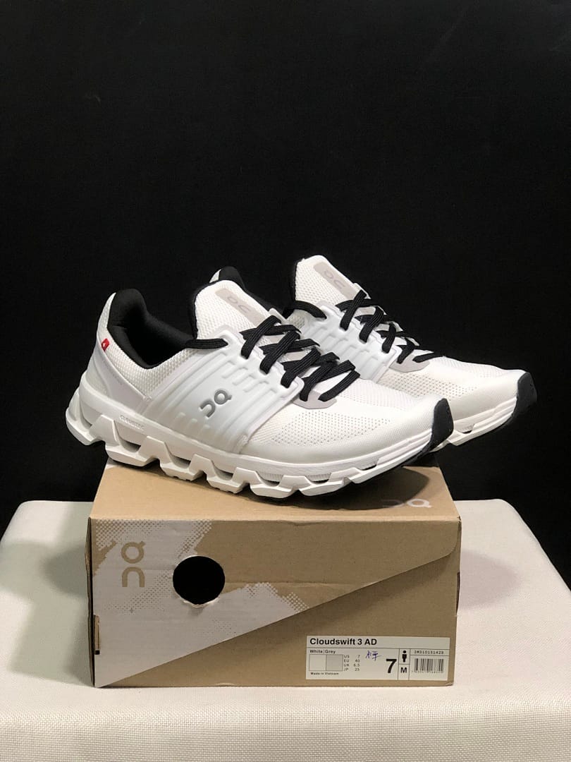 On Cloudswift 3 'White Black'