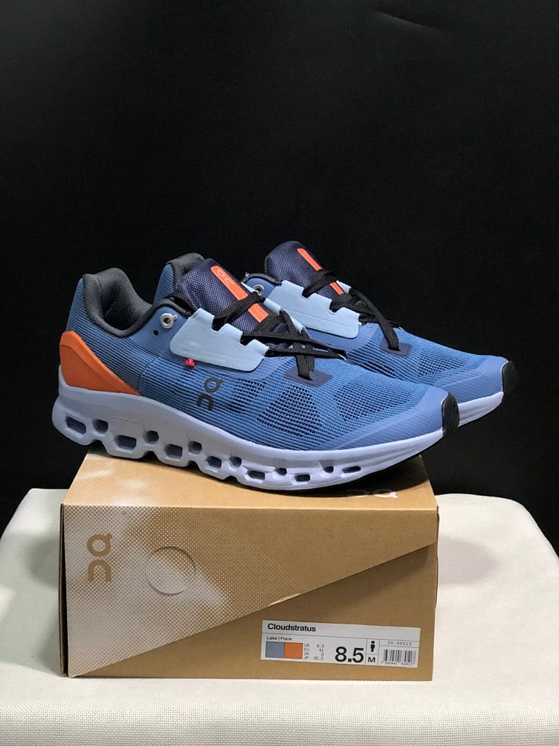 On Cloudstratus 2 (Colorway 6)