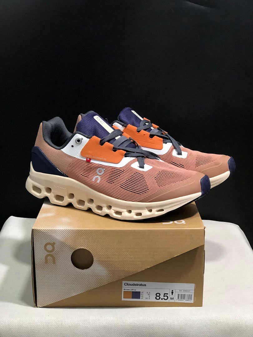 On Cloudstratus 2 (Colorway 3)
