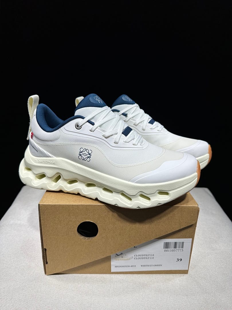 On × LOEWE Cloudtilt 2.0 'White Blue'