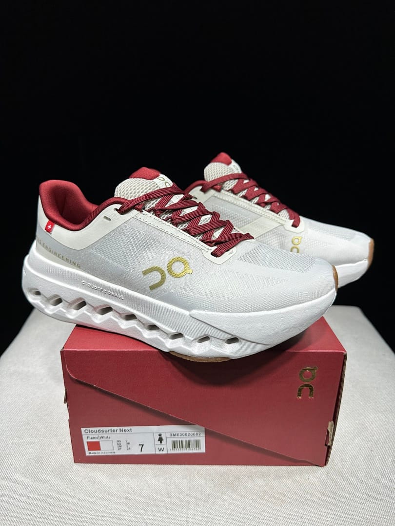 On Cloudsurfer Next (Colorway 5)